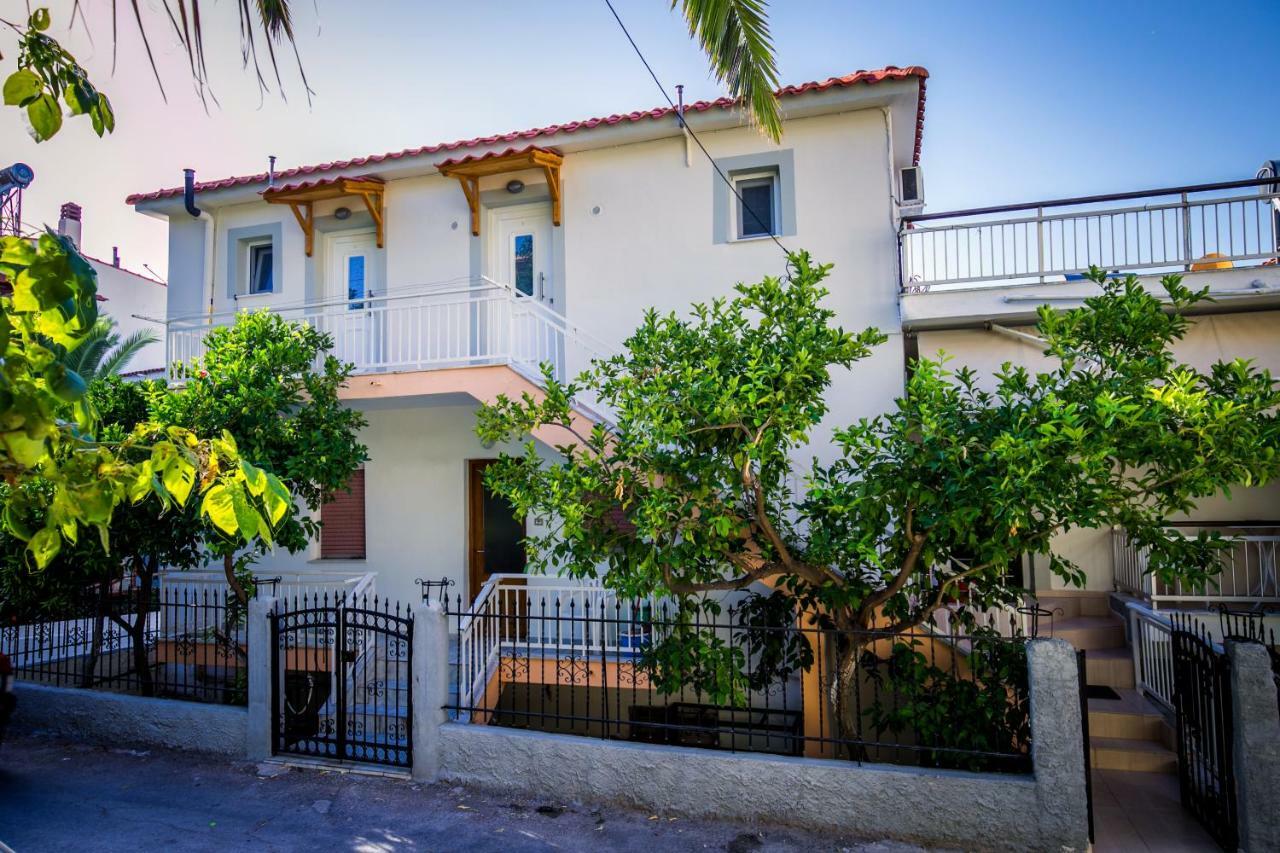 Aglaia Apartment